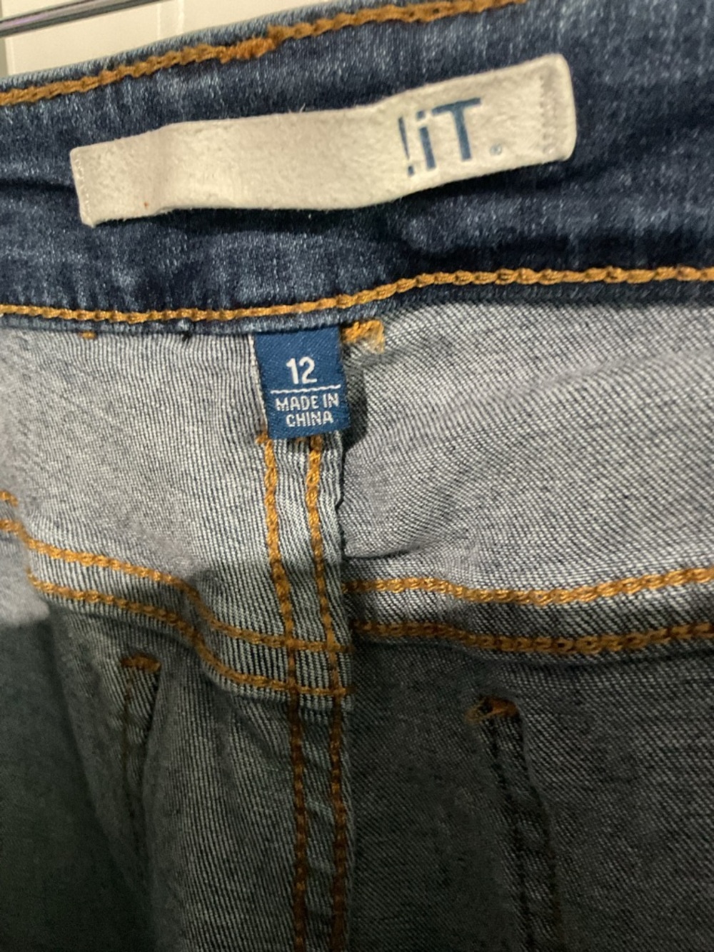 !iT Kylie High Rise Curvy Skinny Ankle Dark Blue Distressed Women's Jeans 12 - Picture 2 of 5